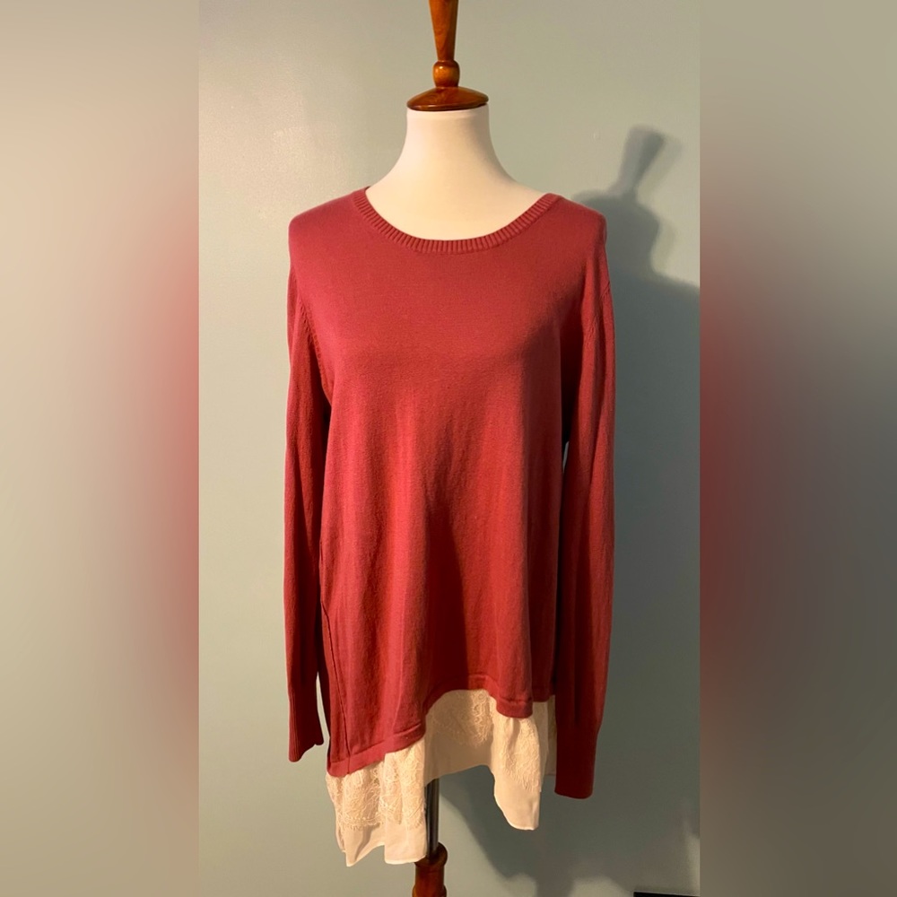 Sweater logo top